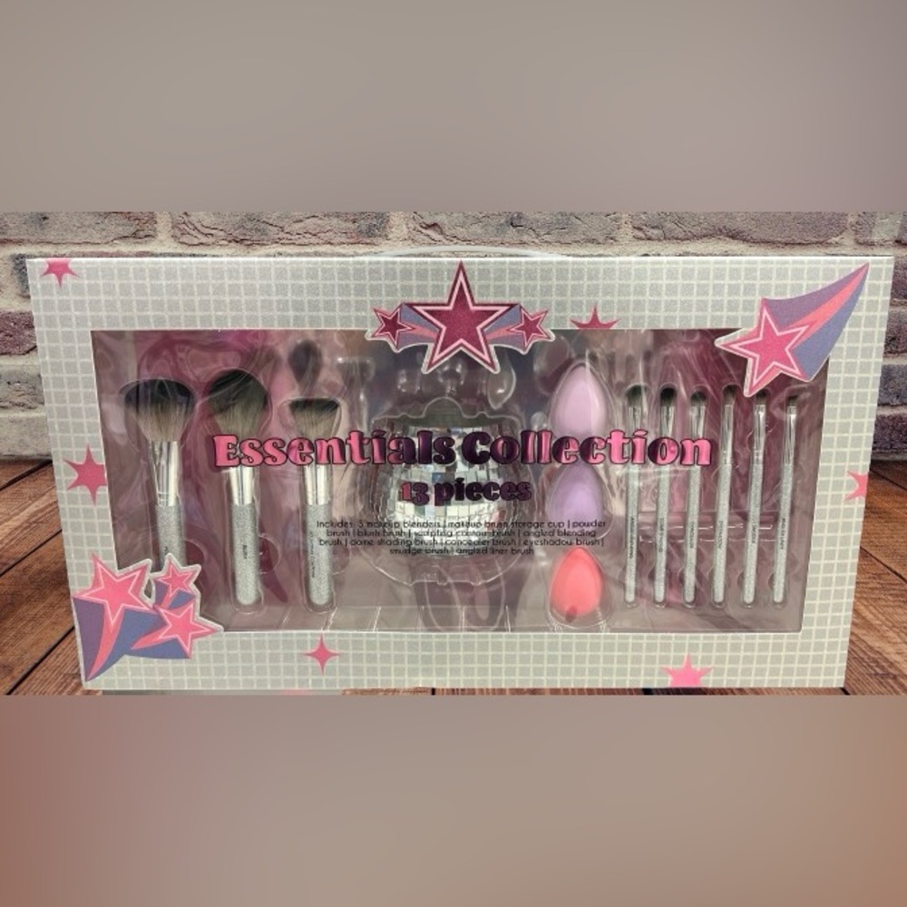 Essentials Collection 13pcs Makeup Brush Set